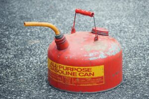 gas-can-on-road-emergency-fuel-delivery