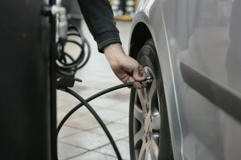 Checking vehicle tire pressure